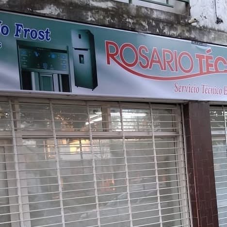 Frente del local con cartel, Bv. Seguí 1250